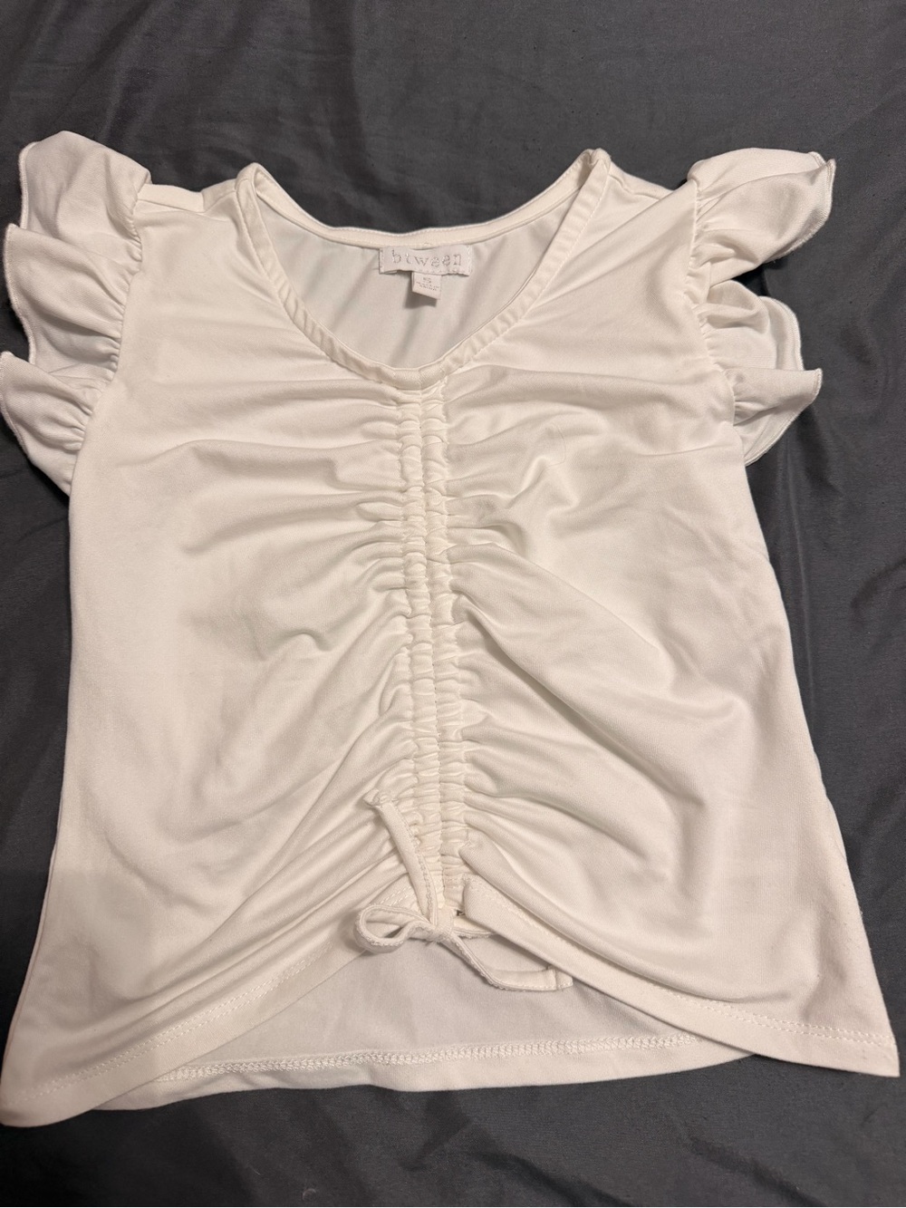 Girls white tshirt with butterfly sleeves size 5